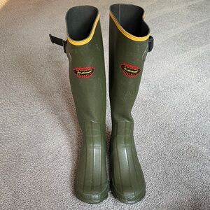 SOLD! LaCCrosse Tall Rain/Muck Boots. 18” Tall, Green. Size Men 6, Women 7.5.